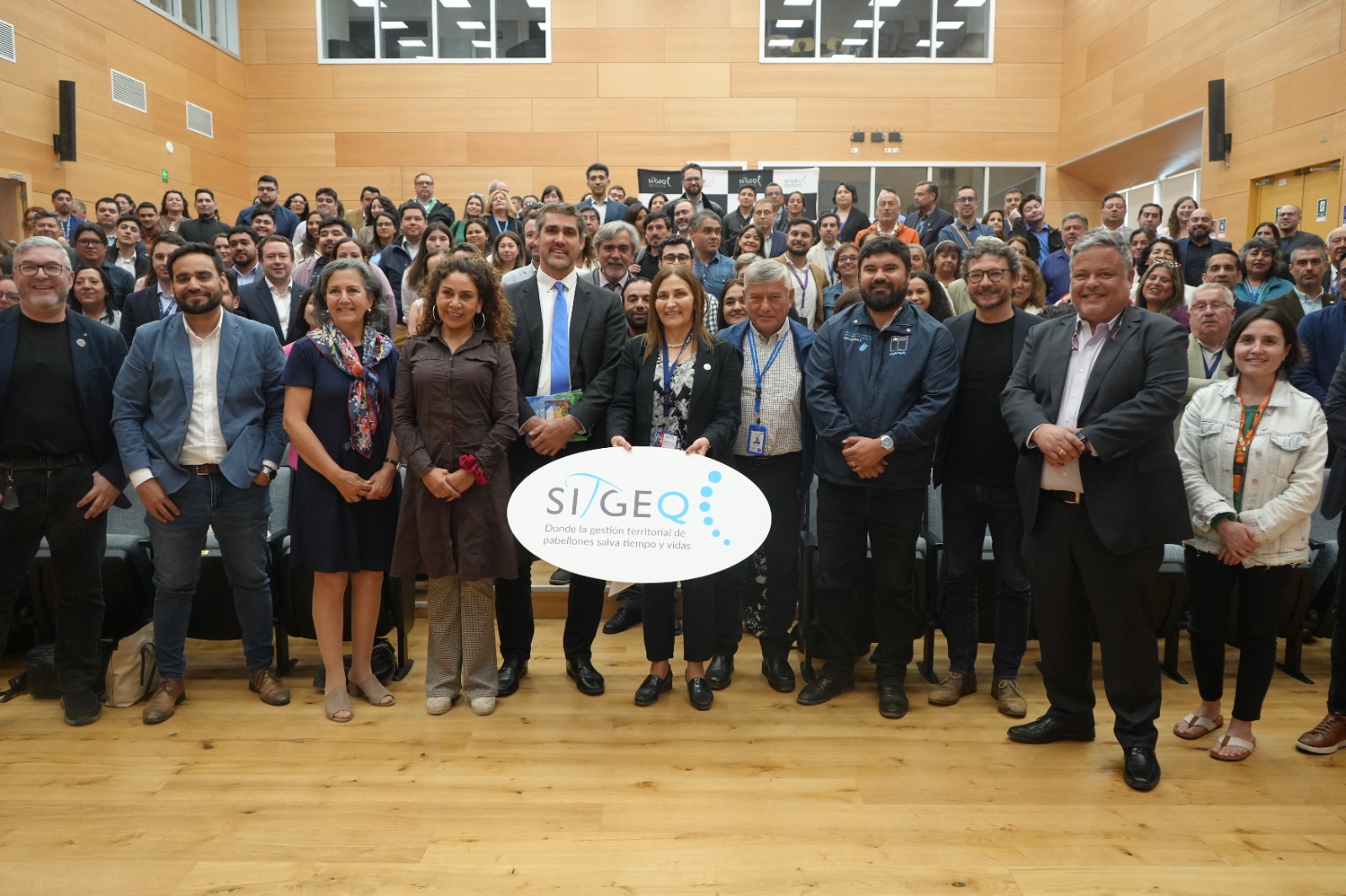 Lee más sobre el artículo Servicio de Salud Viña del Mar Quillota Petorca sella acuerdo con GesNova Salud para implementar un sistema basado en Inteligencia Artificial para enfrentar con una mirada territorial la lista de espera quirúrgica