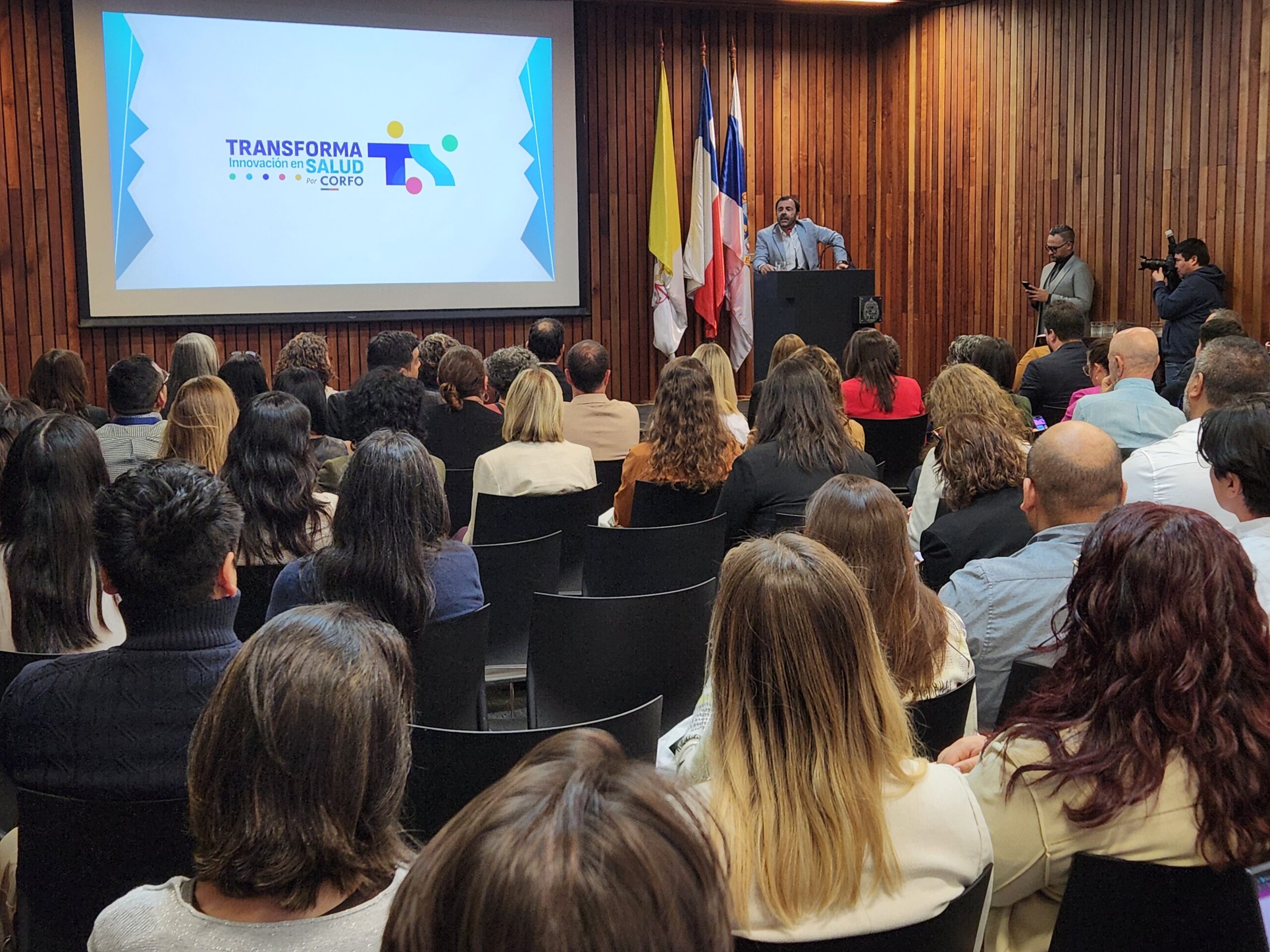 Lee más sobre el artículo Integración entre diseño y medicina está impulsando la innovación en dispositivos médicos y una mejor experiencia para los pacientes